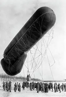 Observers: An observation balloon takes off, 1914