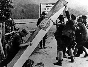 Tearing: Occupation of Sudetenland