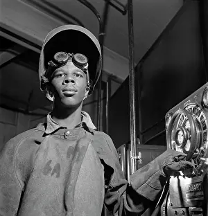 Eyewear: Occupations - government organizations