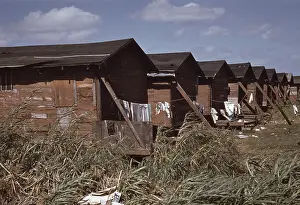 Rundown: Occupations - migratory workers - homes