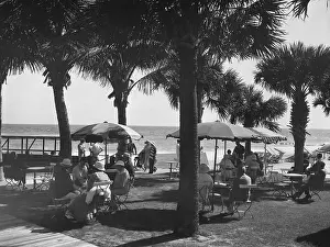 Socializing: OCEAN VIEW