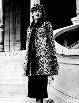 Ocelot: OCELOT CAPE & CAP 1930S