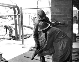 Gelignite: October 1961 - War Without Guns - At the Bancroft Copper