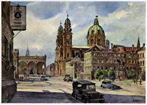 Theatinerkirche: Odeonsplatz, Munich, Germany