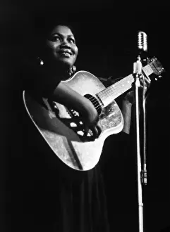 Odetta: Odetta Holmes - Entertainment - Celebrity