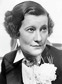 Coiffure: Odette Myrtil, 1935