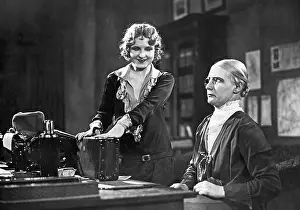 Clerk: Office worker around 1910