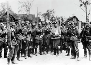 Grenade: Officers of the Wehrmacht on the Eastern Front, 1941