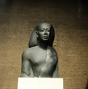 Neith: Official with pectoral