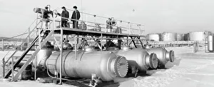 Pumping: Oil extraction, 1975
