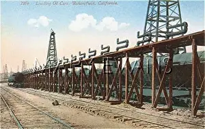 Bakersfield: OIL / LOADING