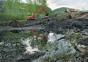 Pour: Oil pipeline break in Bashkiria, 2000