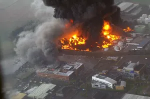 Hemel: Oil refinery fire. Buncefield Terminal, Hertfordshire
