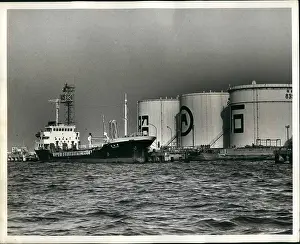 O.p.s: Oil Tanker