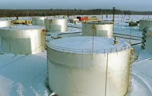Increase: Oil tanks in Bashkiria, 1998