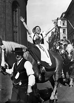 Amount: Oktoberfest, 1930s