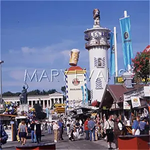 Octoberfest: OKTOBERFEST - MUNICH