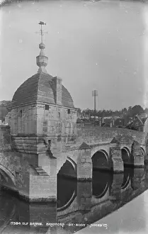 Vane: Old Bridge in Bradford on Avon
