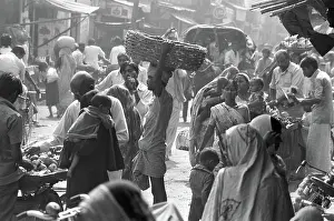 Bustle: Old Delhi street scene