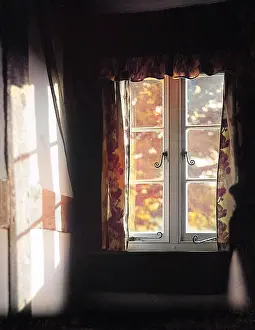 OLD FASHIONED WINDOWS