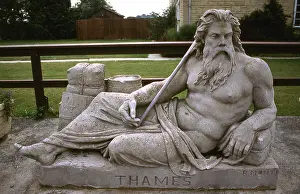 Navigable: OLD FATHER THAMES