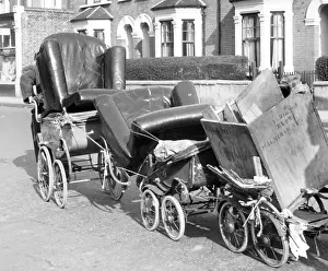Tramps: Old man pulling prams, Balham, SW London