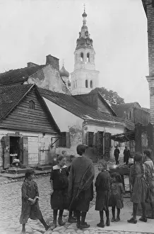 Pinsk: In the old schoolyard