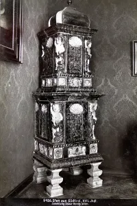 Stoves: Old stove from South Tyrol