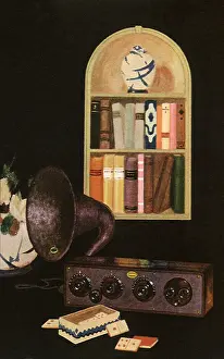 Dominoes: Old-Style Radio