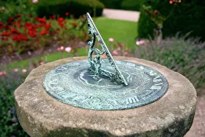 Dials: Old sundial