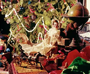 Evergreens: Old Time Christmas Tree and Toys