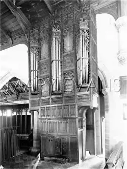 Radnor: THE OLDEST ORGAN CASE