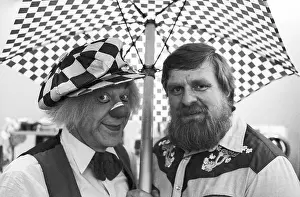 Heavyweight: Oleg Popov and Valentin Dikul, 1986