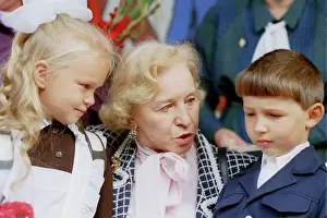 O.Lepeshinskaya with ballet school students, 1991