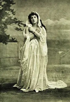 Elton: Olive Elton, actress
