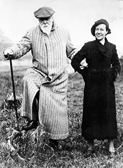 Psychic News: OLIVER LODGE AND SECY