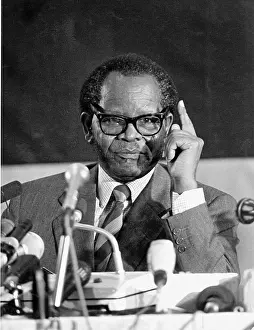 Aligned: Oliver Tambo