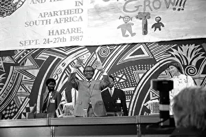 Tambo: Oliver Tambo greeting the delegates at the Children