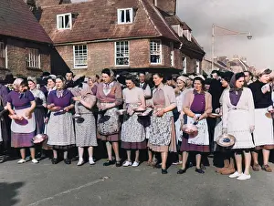 Pancakes: OLNEY PANCAKE RACE