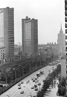 Prospect: Olympic flame in Moscow streets, 1980