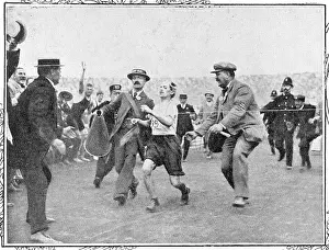 Disqualified: OLYMPICS/1908/MARATHON