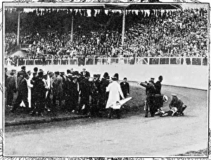Disqualified: OLYMPICS/1908/MARATHON