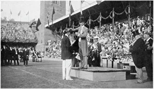 Metre: OLYMPICS/1912/MEDAL 100M