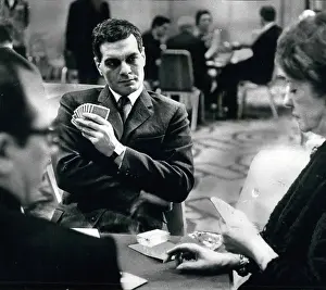 Sharif: Omar Sharif Plays Bridge
