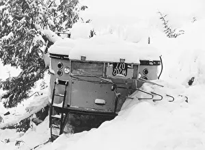 Imagno Brandstätter Images Gmbh: Omnibus aacident 1965
