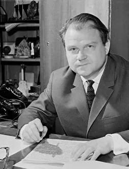Khrennikov: ?omposer T.Khrennikov