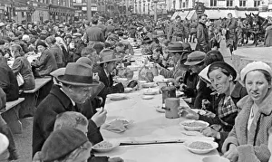 Distributed: One-pot meal in Graz, 1938