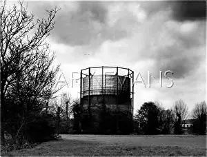 Gasworks: ONGAR GASOMETER