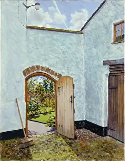 Tilly: Open Gate into Garden