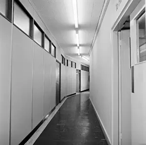 Corridors: Open Plan Office